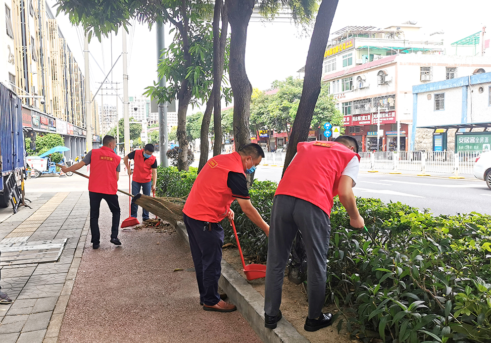 坚持党建引领提质增效  助推城市管家服务品质